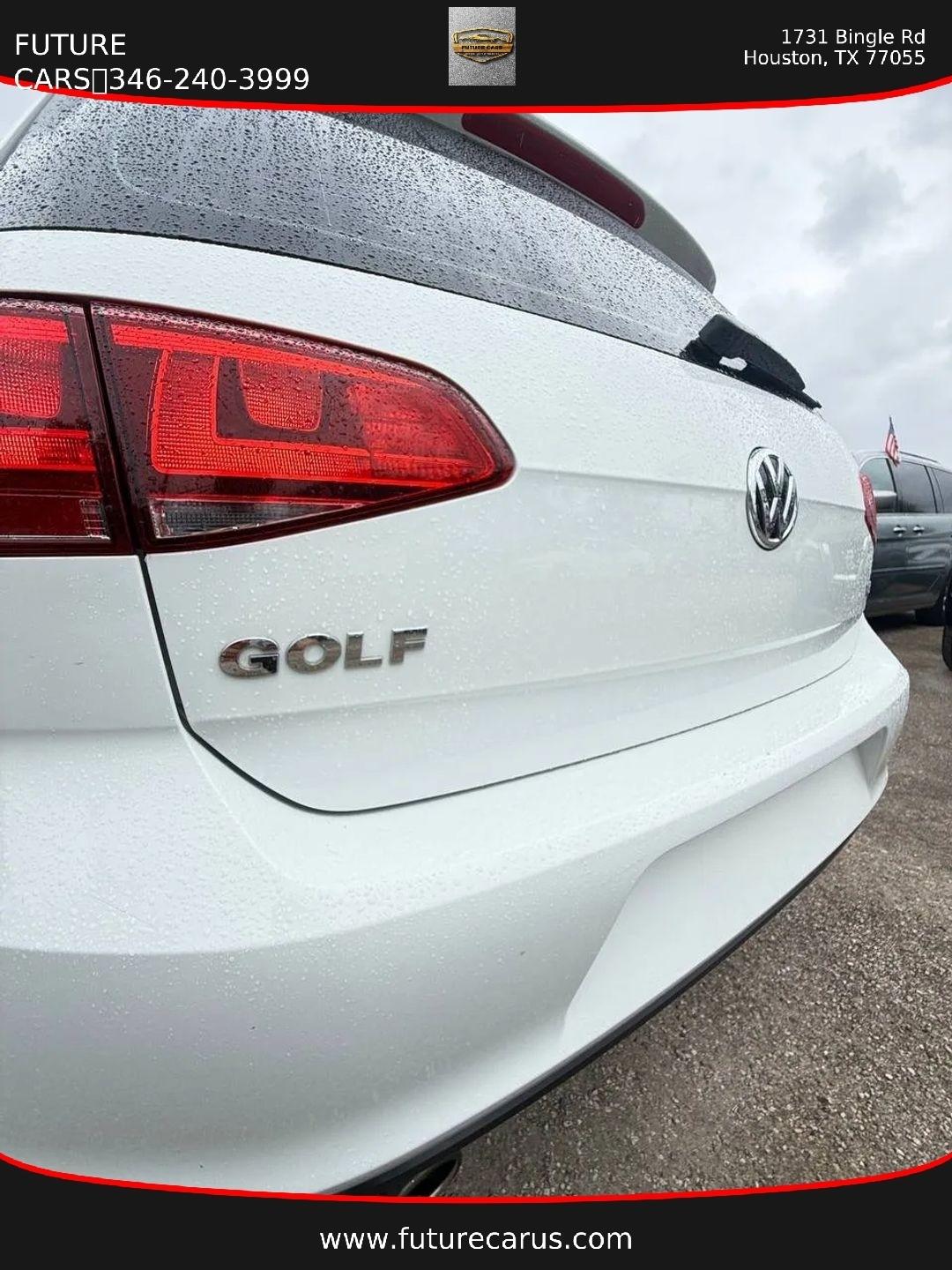 2017 Volkswagen Golf Wolfsburg Edition - Photo 13