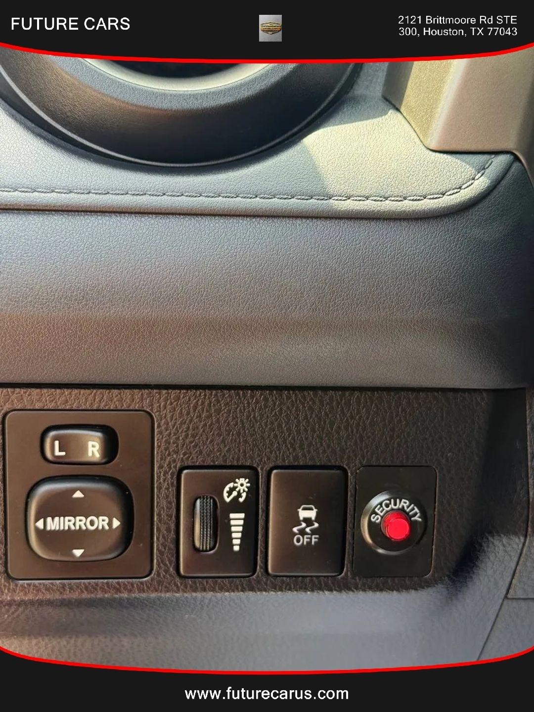 Toyota RAV4  2015