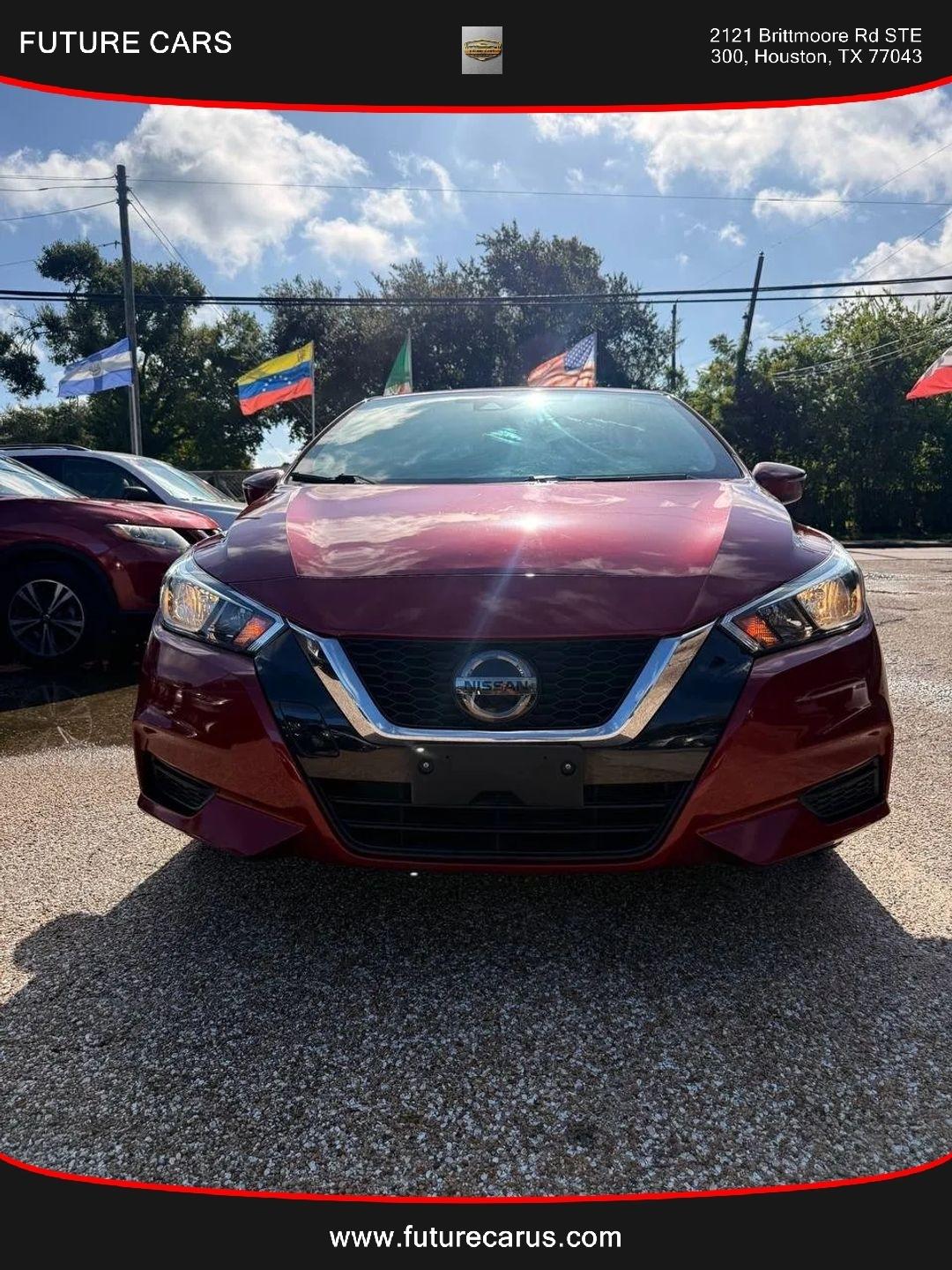Nissan Versa  2020