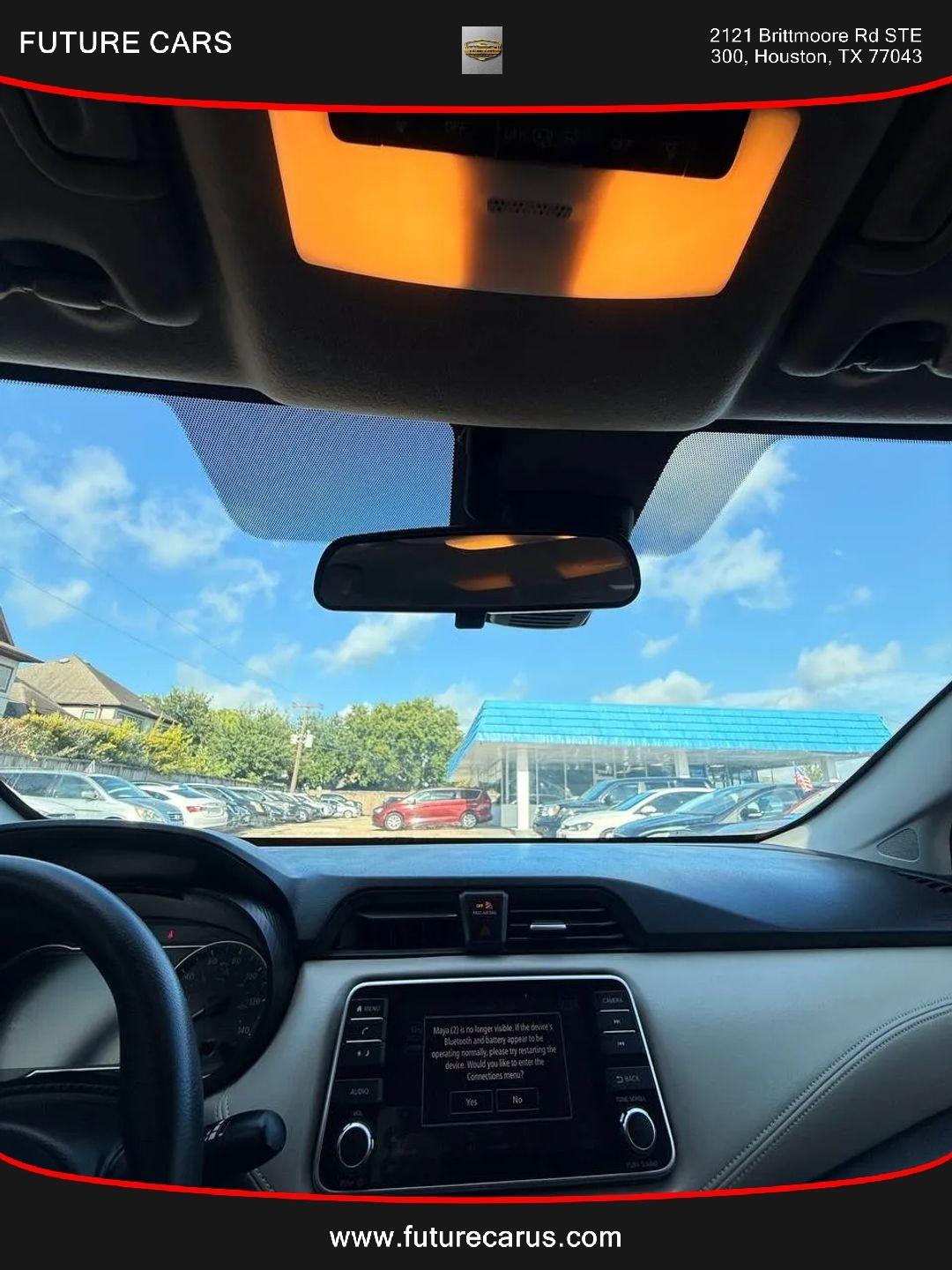 Nissan Versa  2020