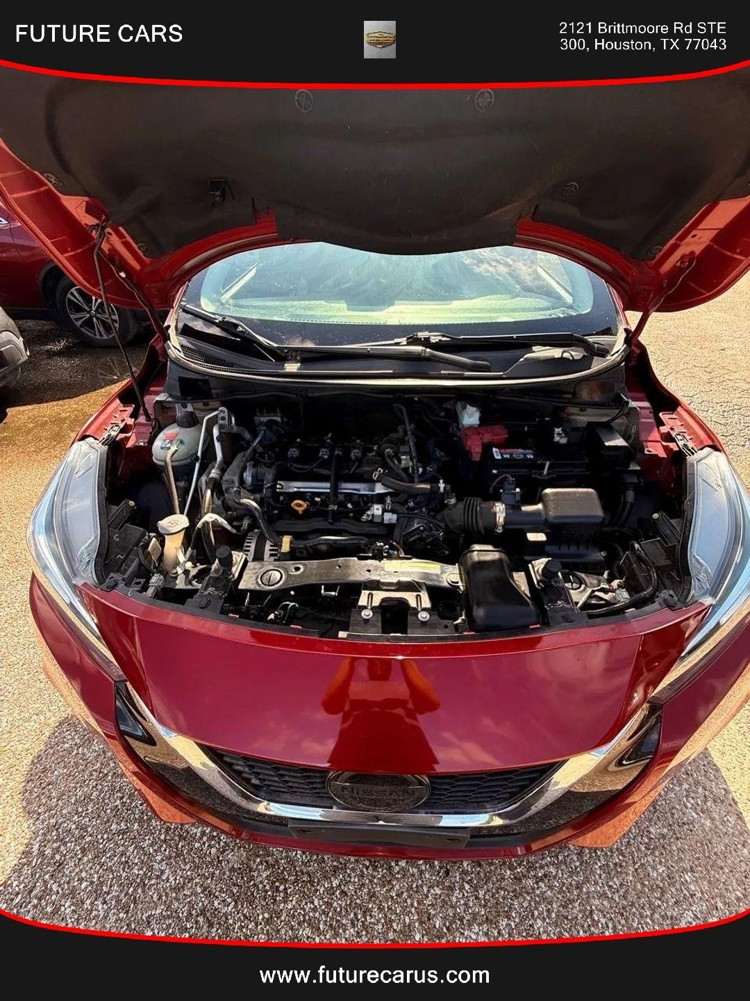 Nissan Versa  2020
