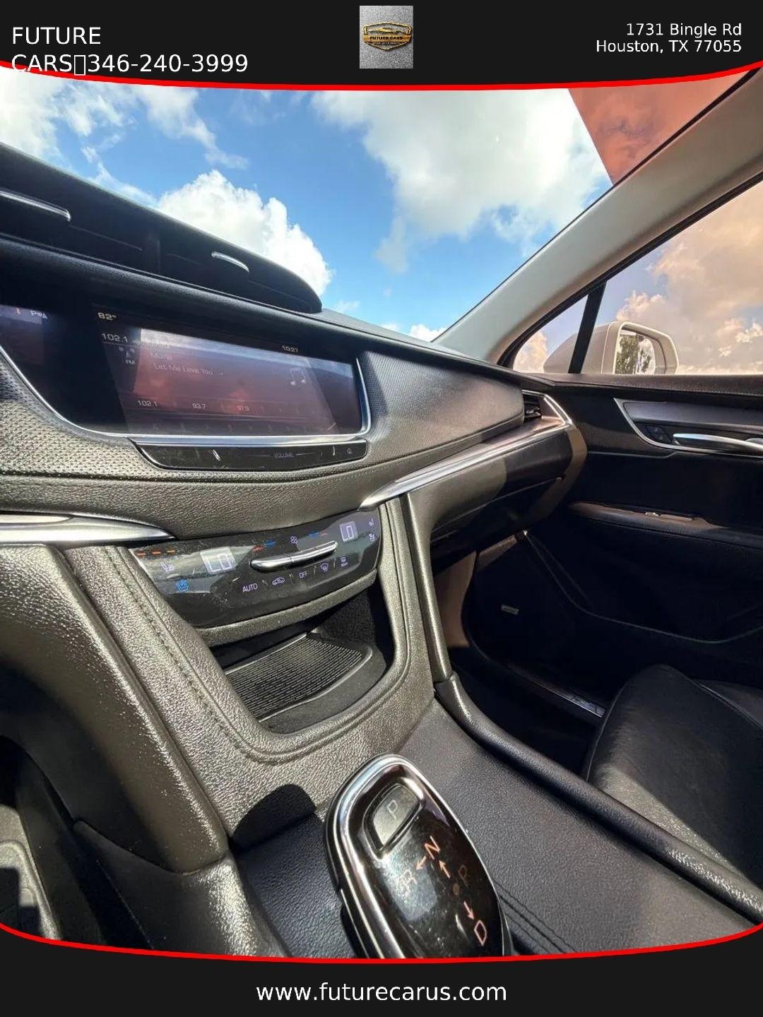 Cadillac XT5  2019