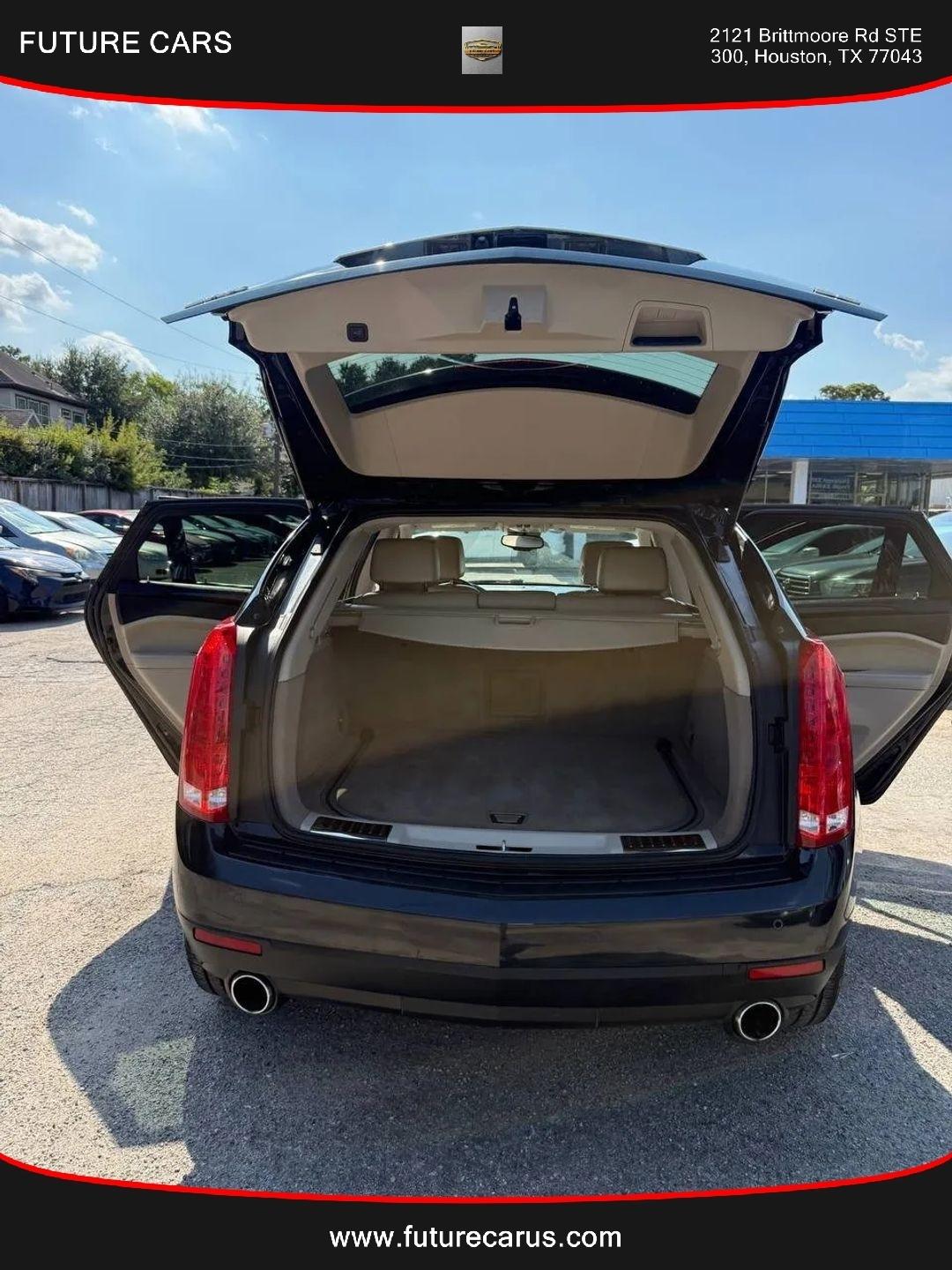 Cadillac SRX  2012