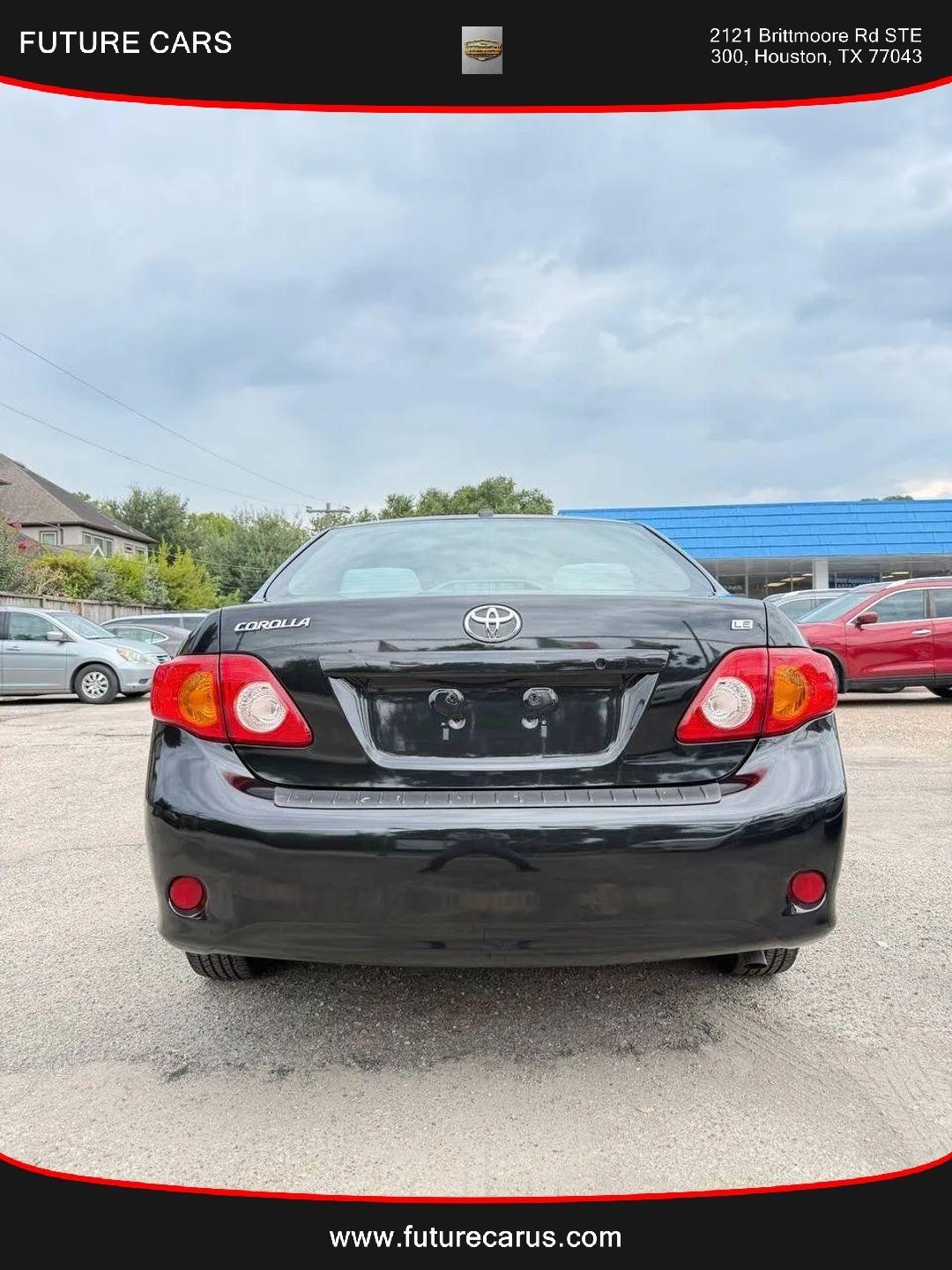 Toyota Corolla  2010