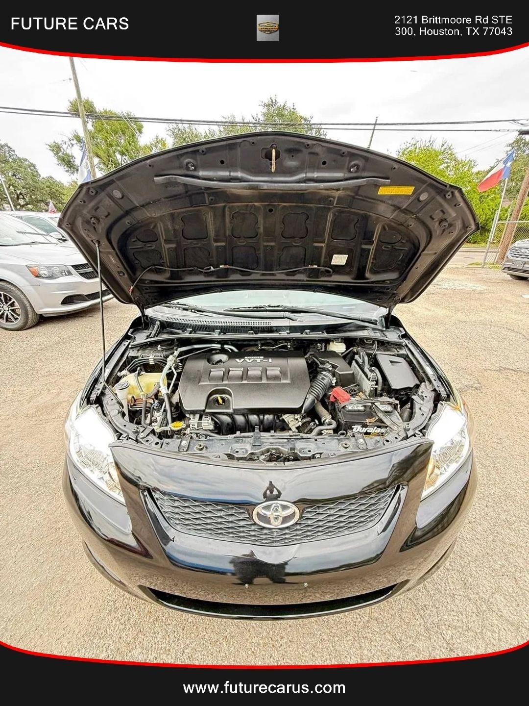 Toyota Corolla  2010