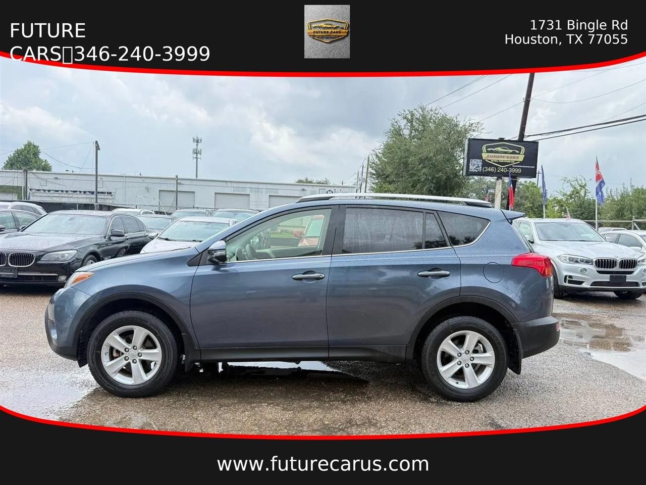 Toyota RAV4  2013