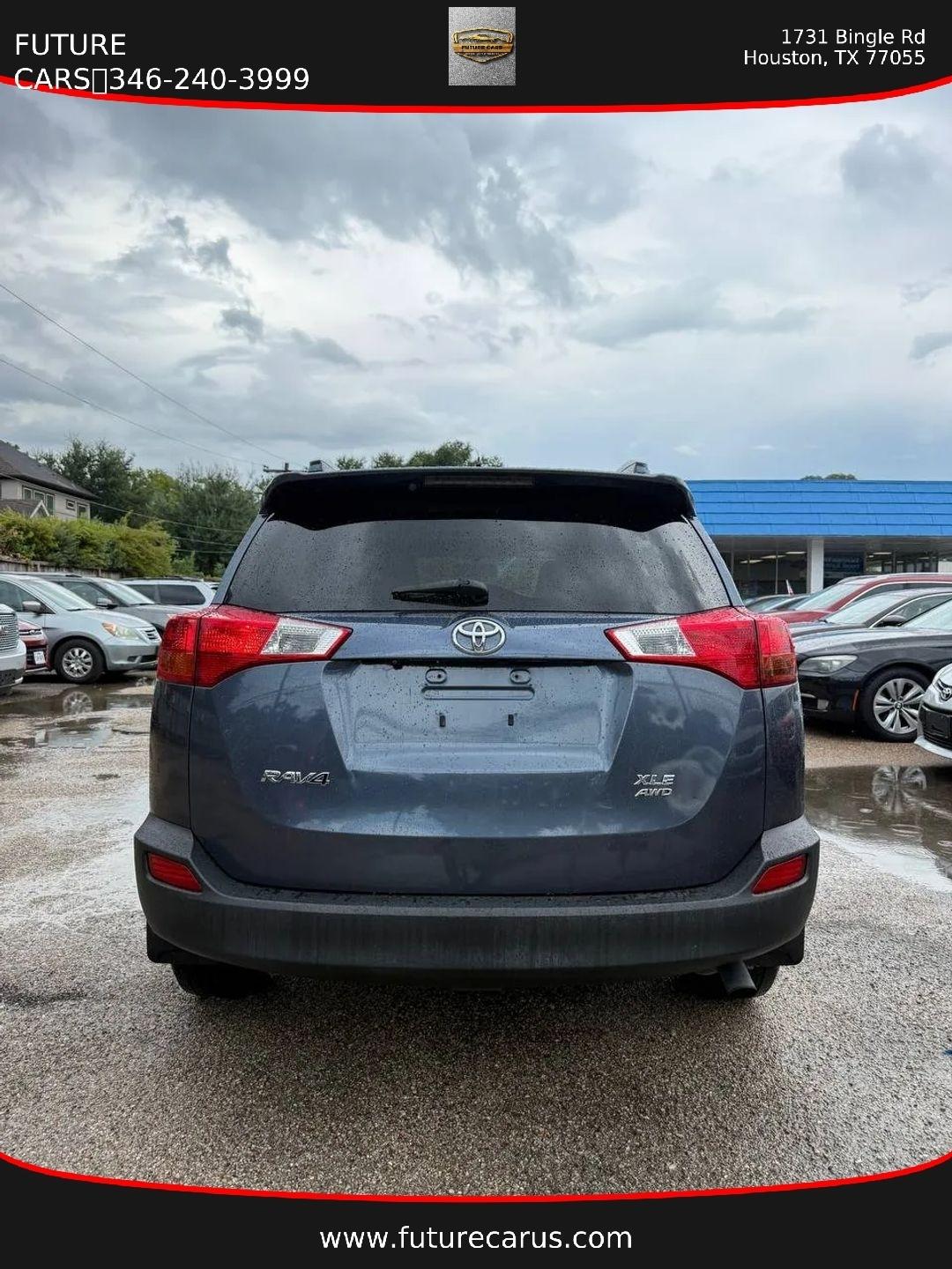 Toyota RAV4  2013