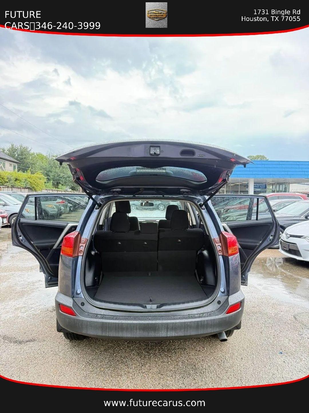 Toyota RAV4  2013