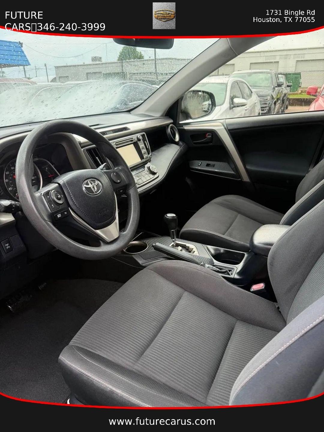 Toyota RAV4  2013
