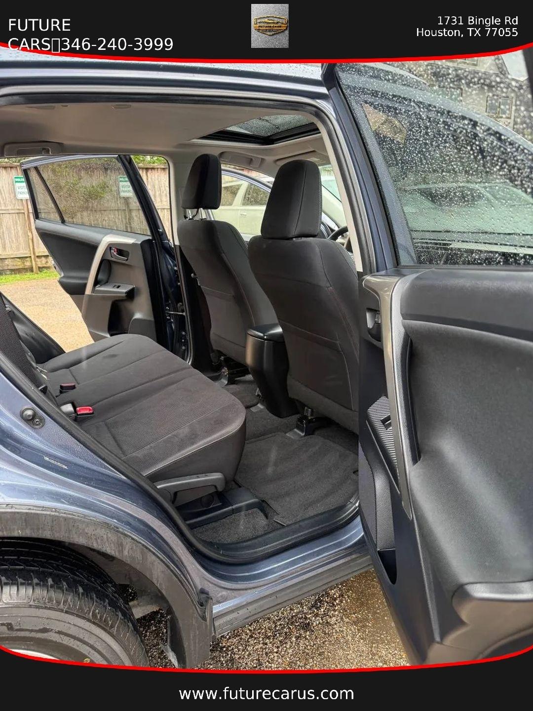 Toyota RAV4  2013