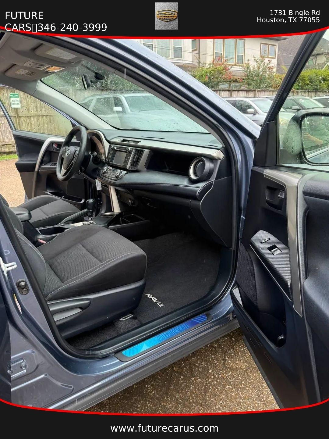 Toyota RAV4  2013