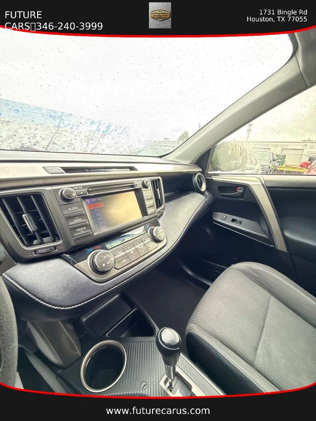 Toyota RAV4  2013