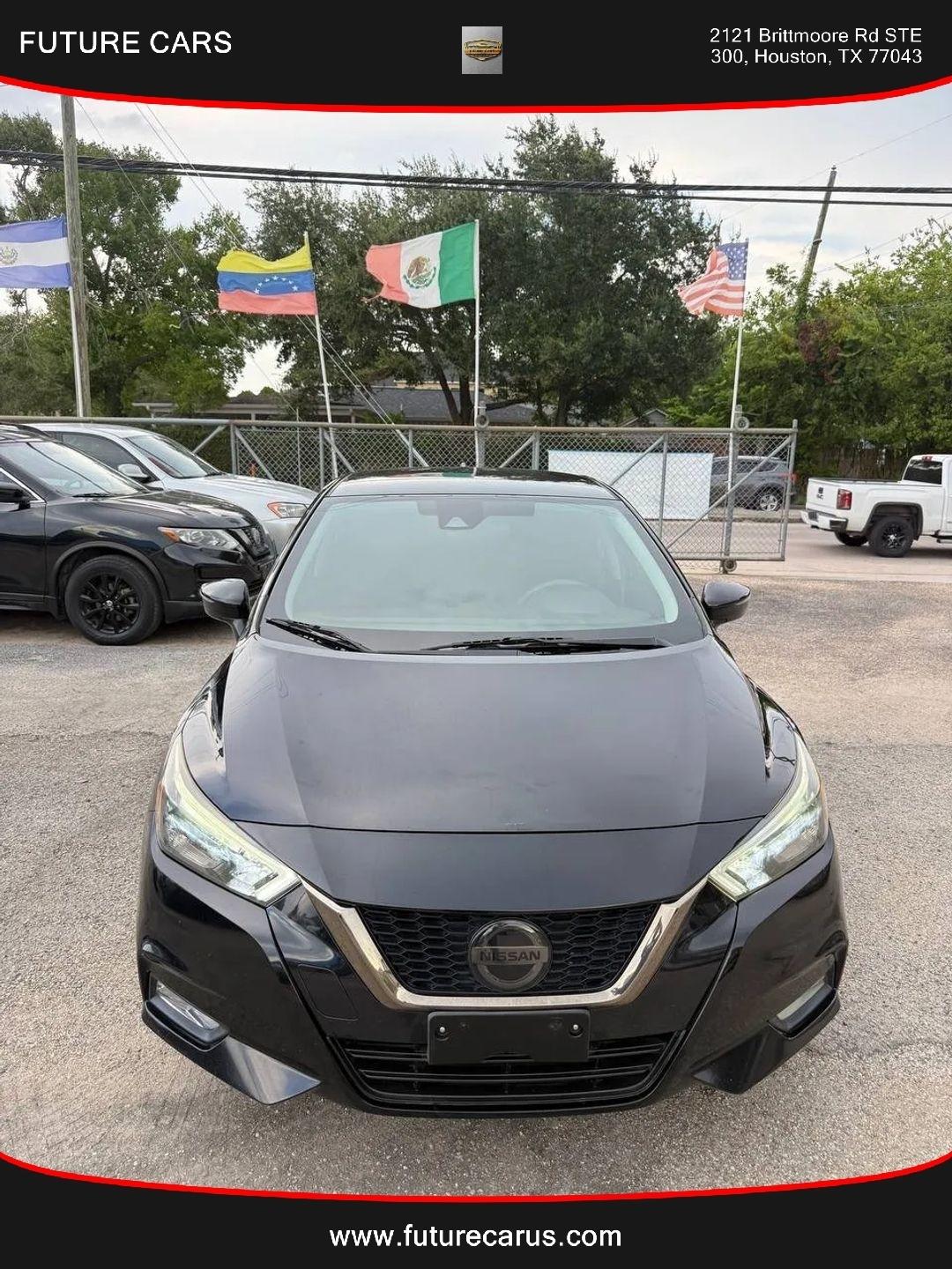 Nissan Versa  2020