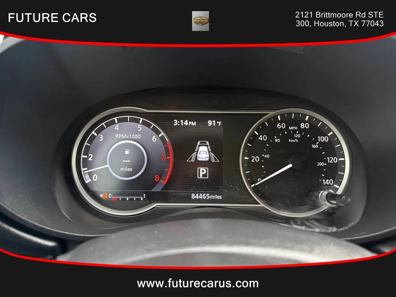 Nissan Versa  2020
