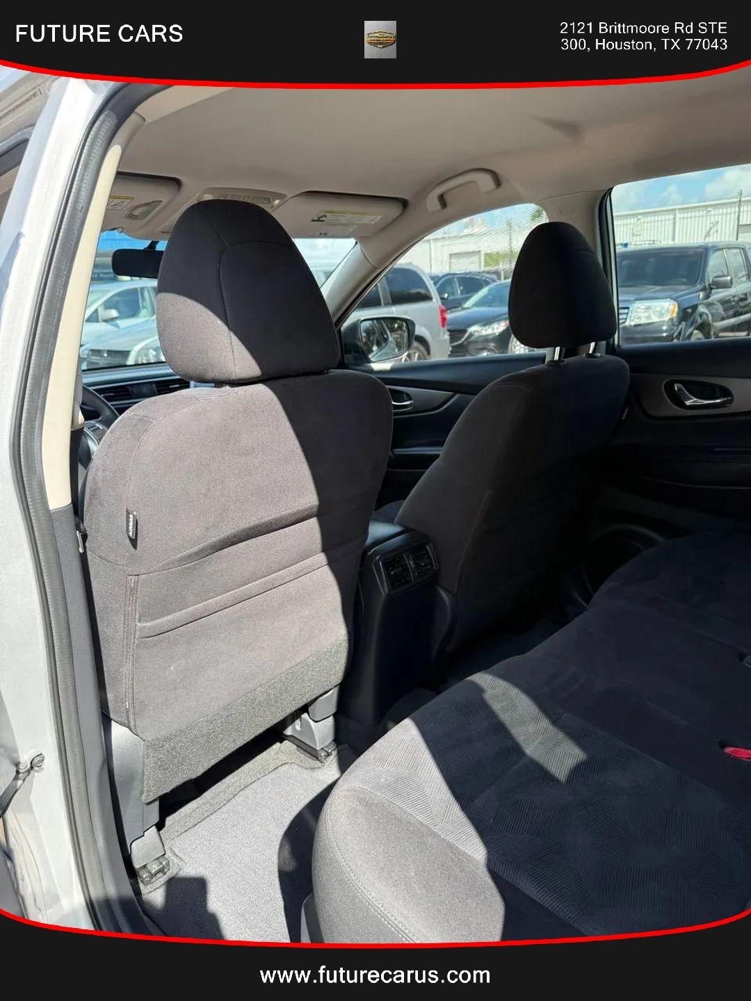 Nissan Rogue  2015