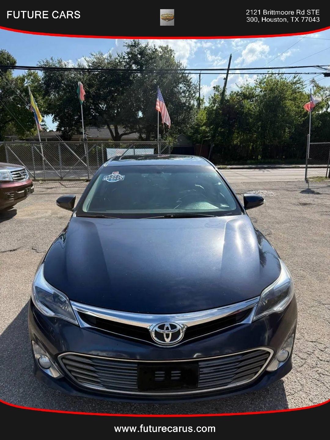 Toyota Avalon  2015