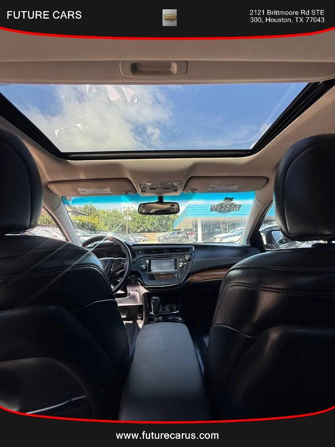 Toyota Avalon  2015