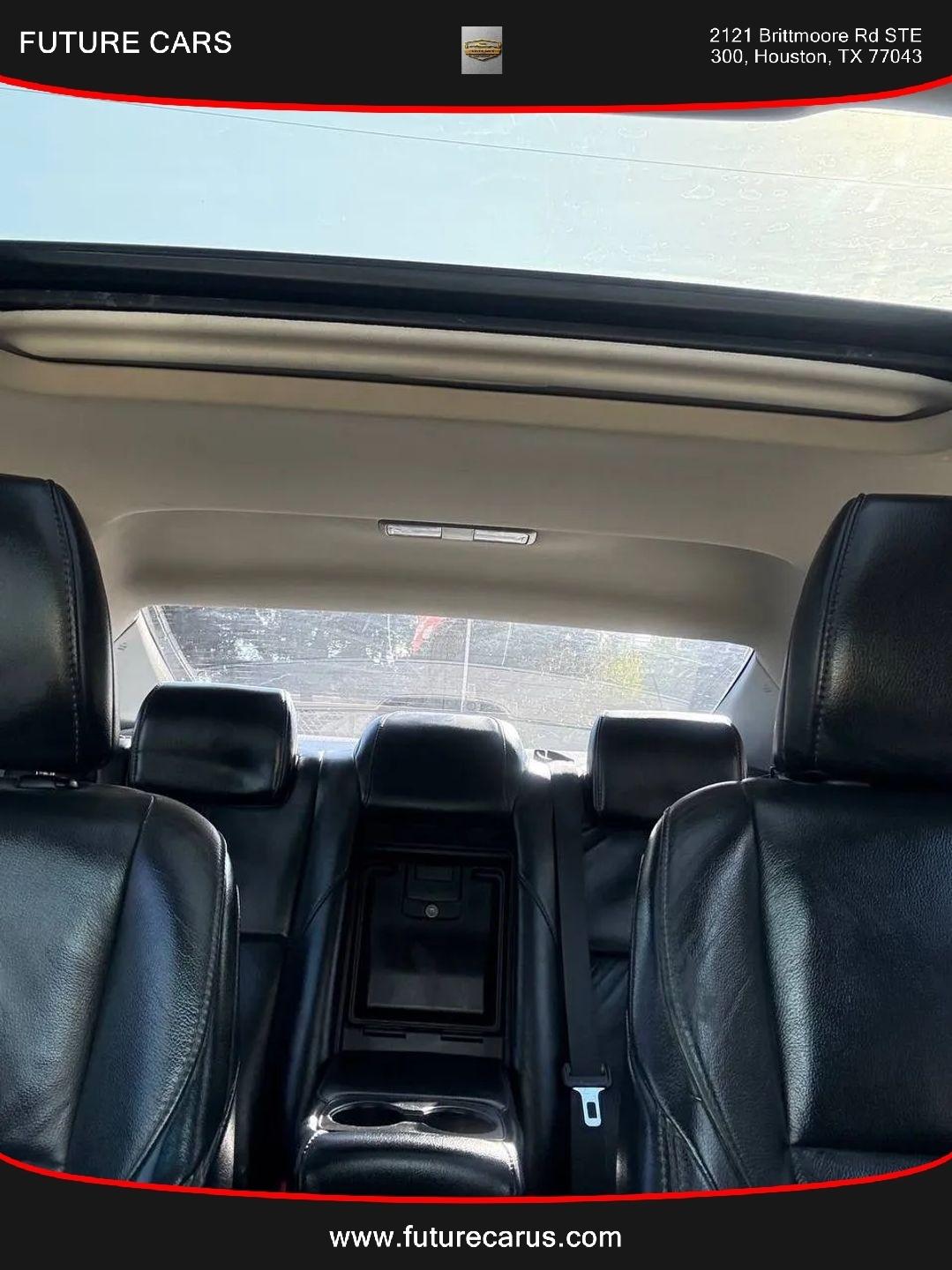 Toyota Avalon  2015