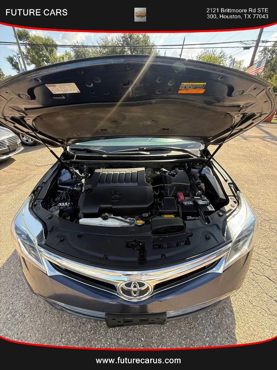 Toyota Avalon  2015