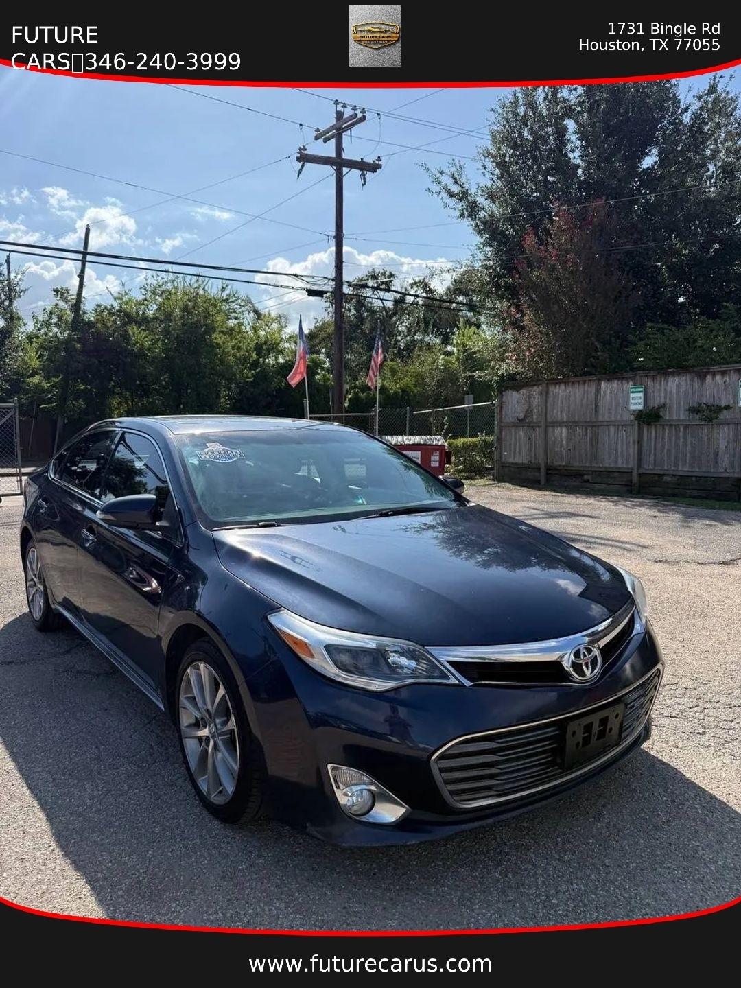 Toyota Avalon  2015