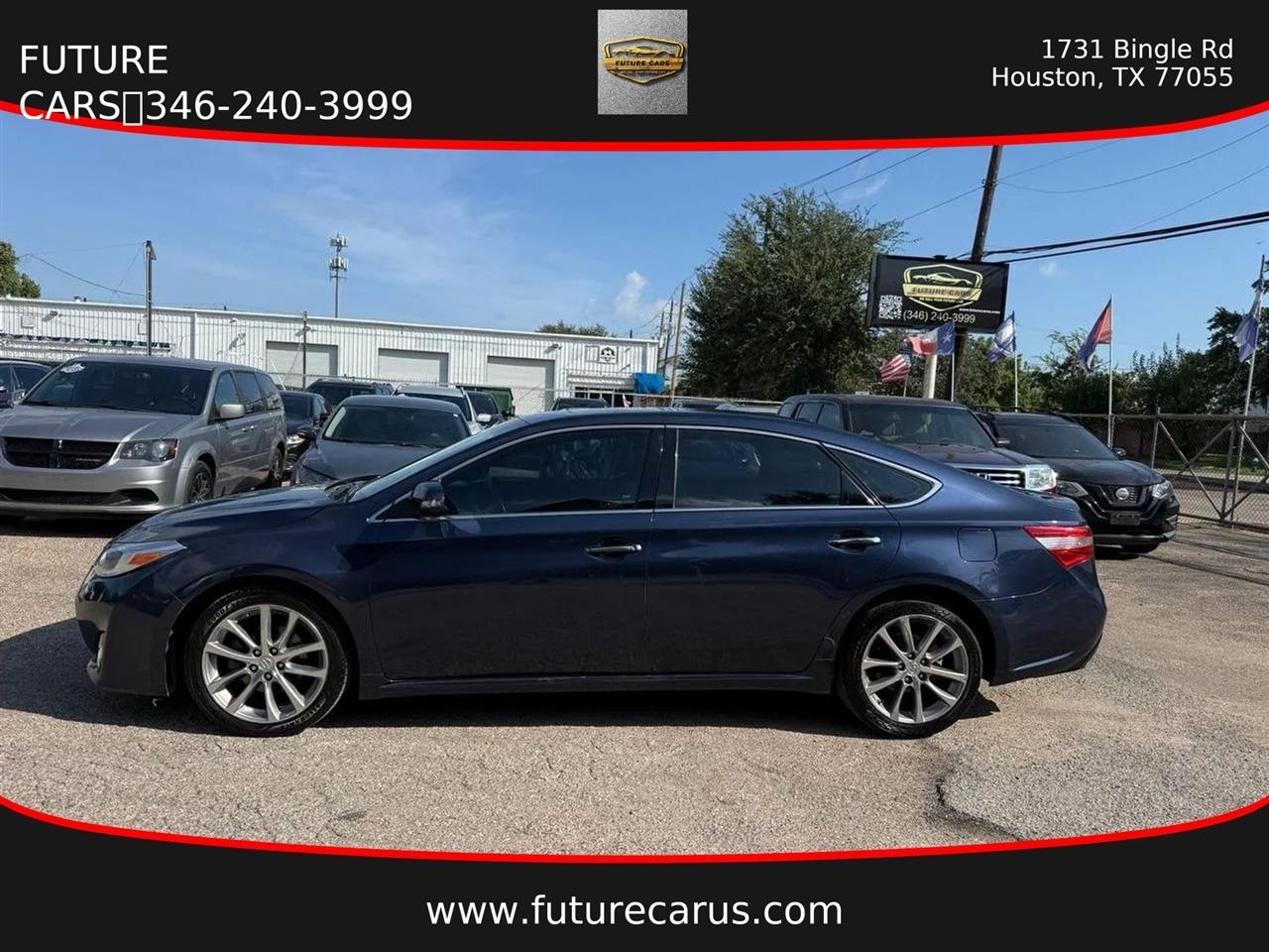 Toyota Avalon  2015
