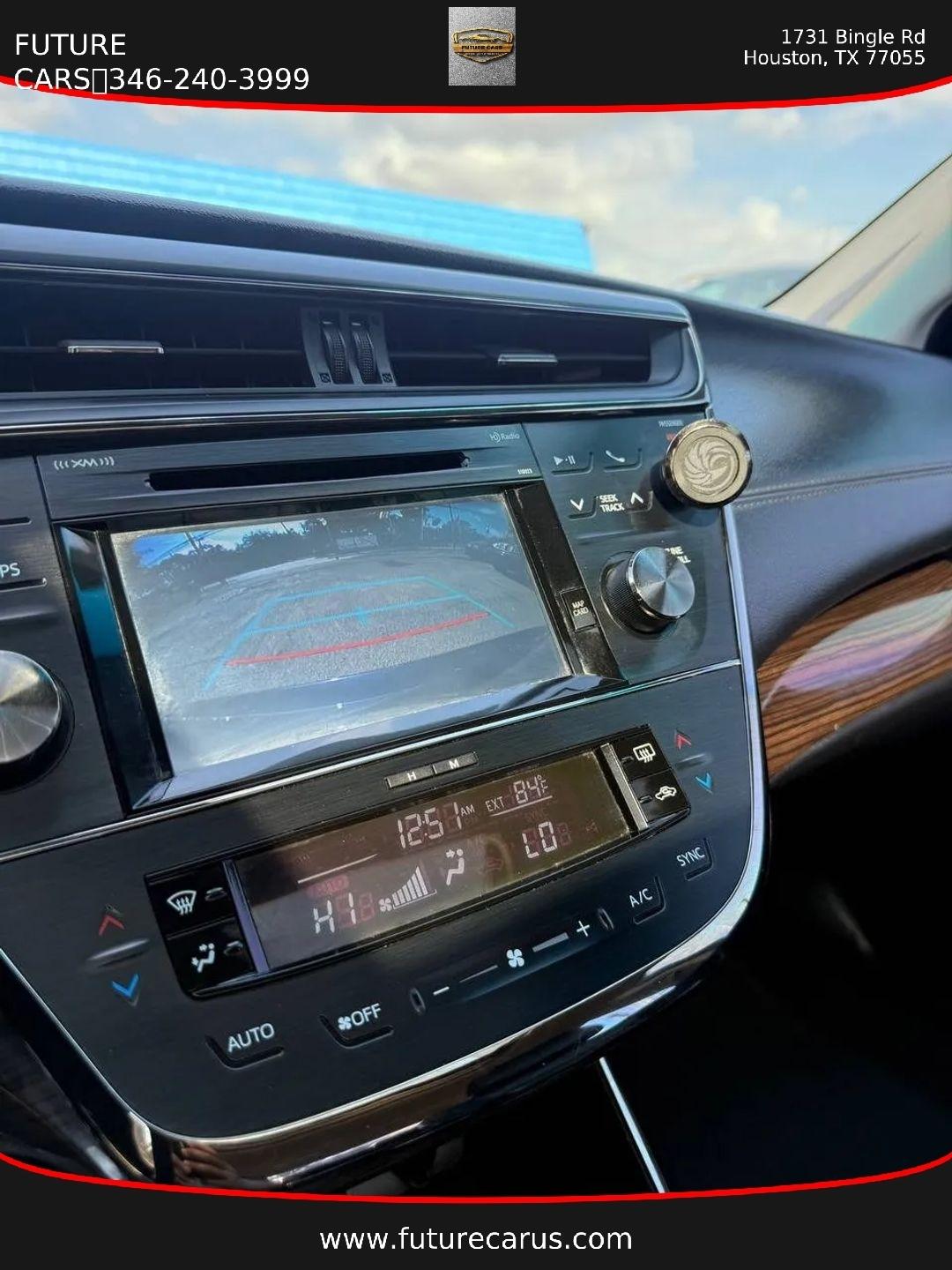 Toyota Avalon  2015