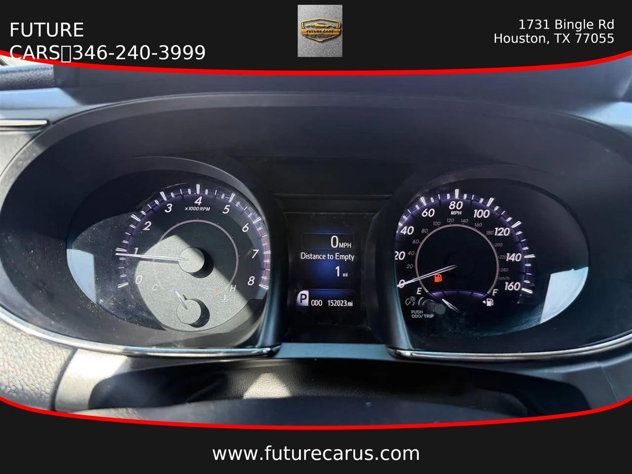 Toyota Avalon  2015