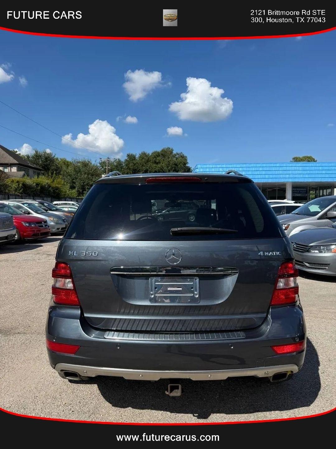 Mercedes-Benz M-Class  2010