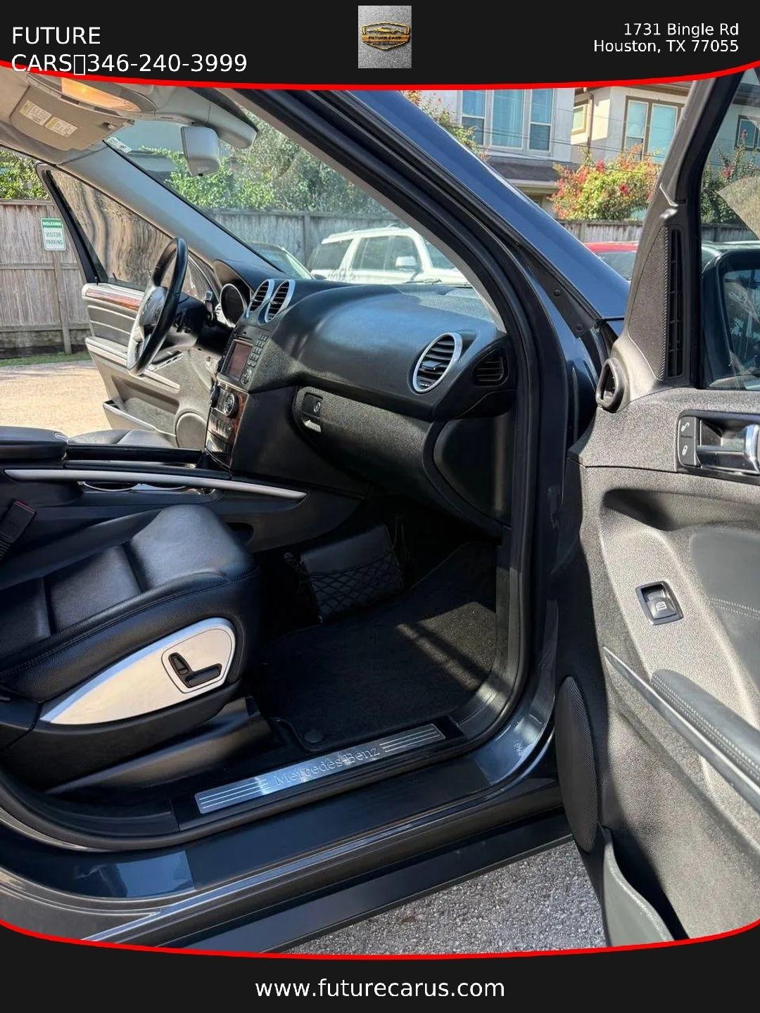 Mercedes-Benz M-Class  2010