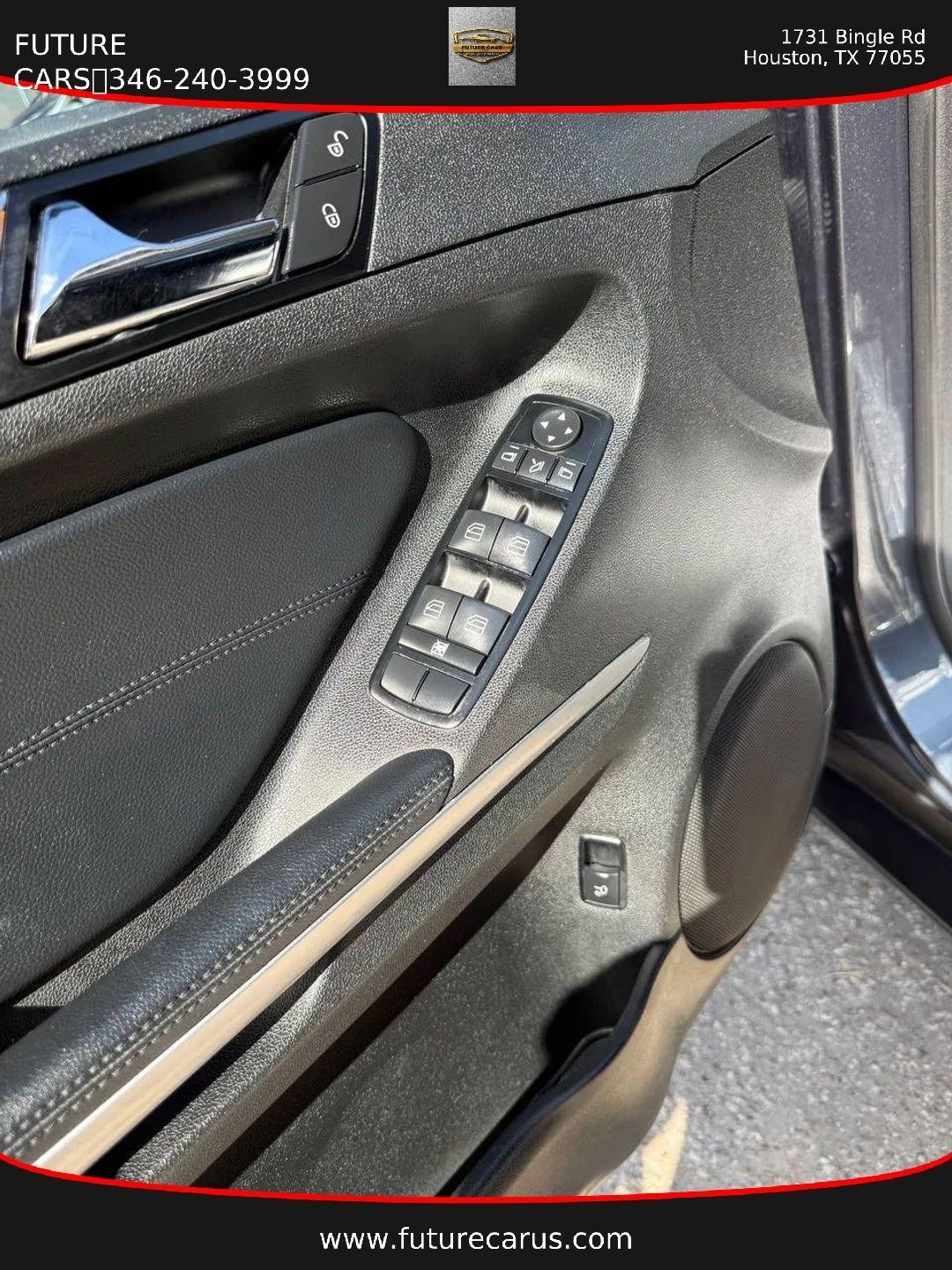 Mercedes-Benz M-Class  2010