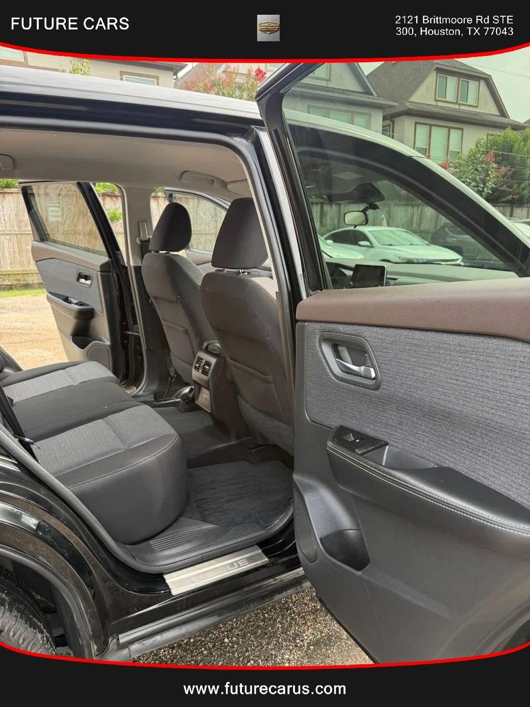 Nissan Rogue  2021