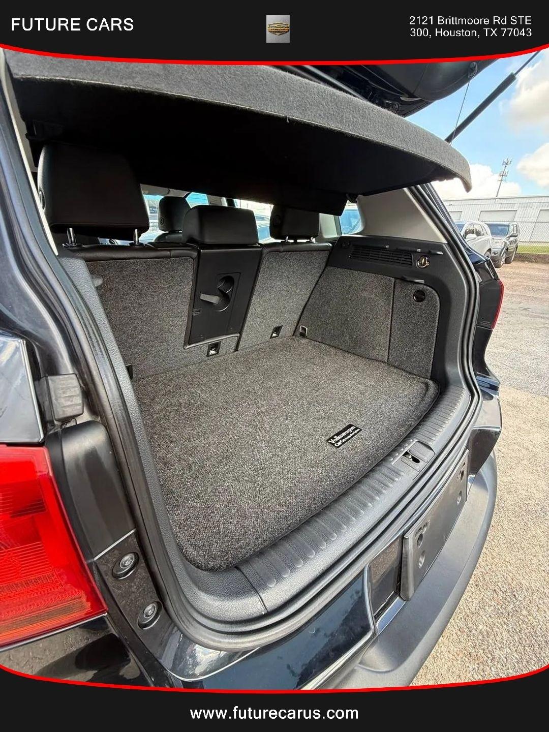 Volkswagen Tiguan  2016