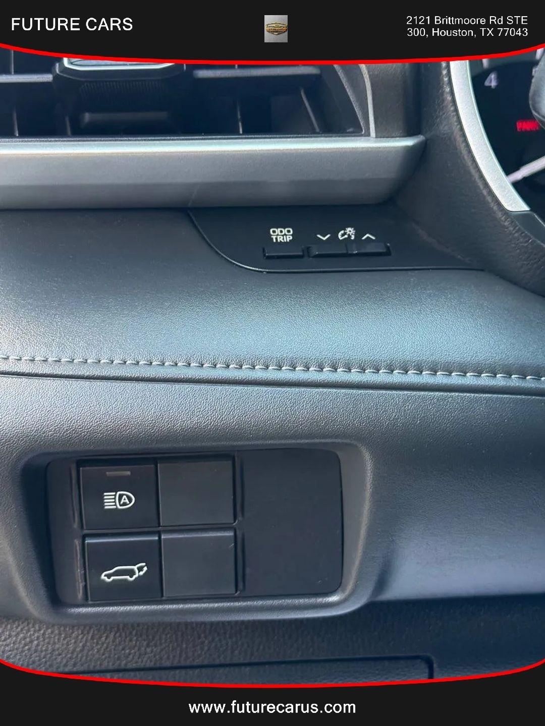 Toyota Highlander  2020