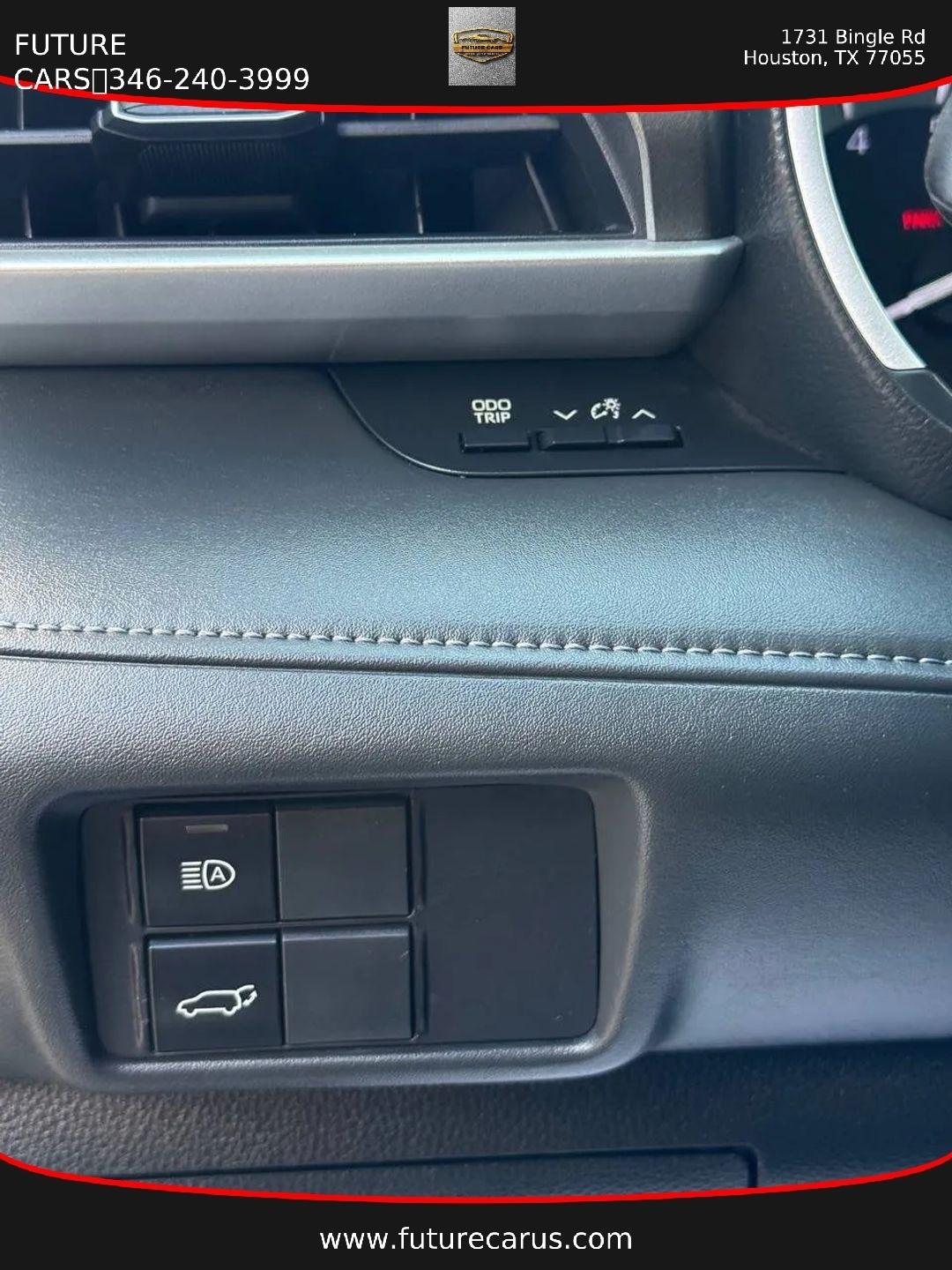 Toyota Highlander  2020