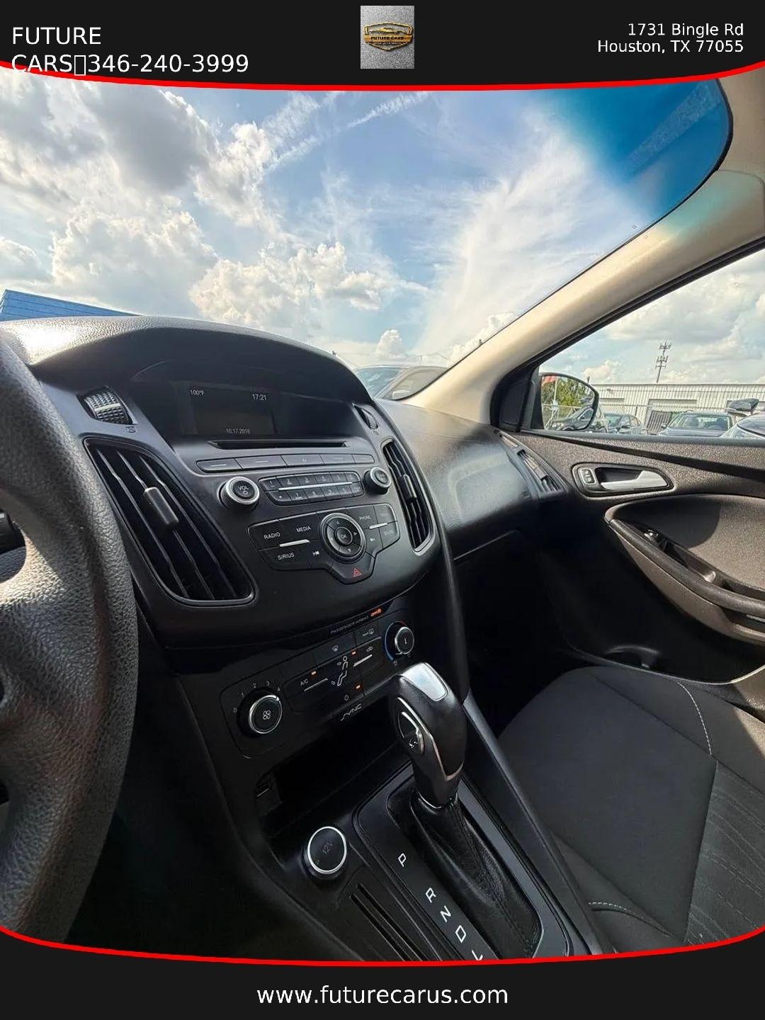 Ford Focus  2016