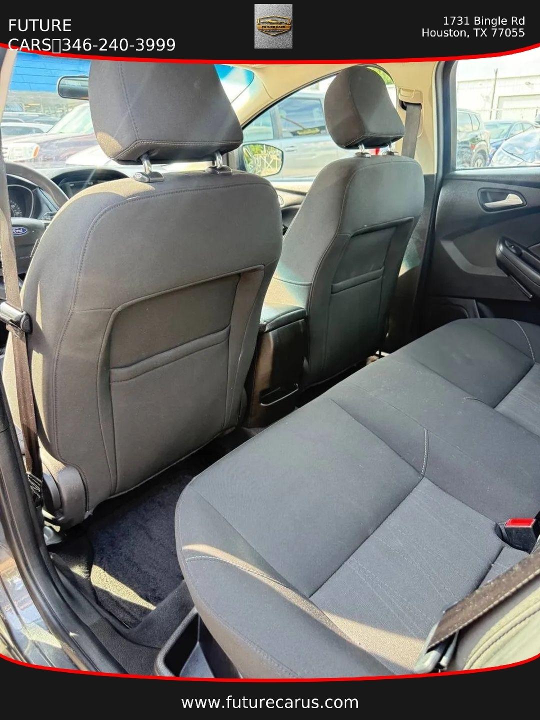 Ford Focus  2016