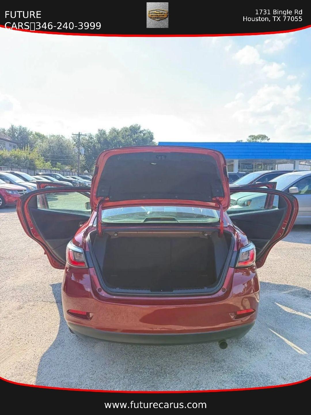 Toyota Yaris iA  2017