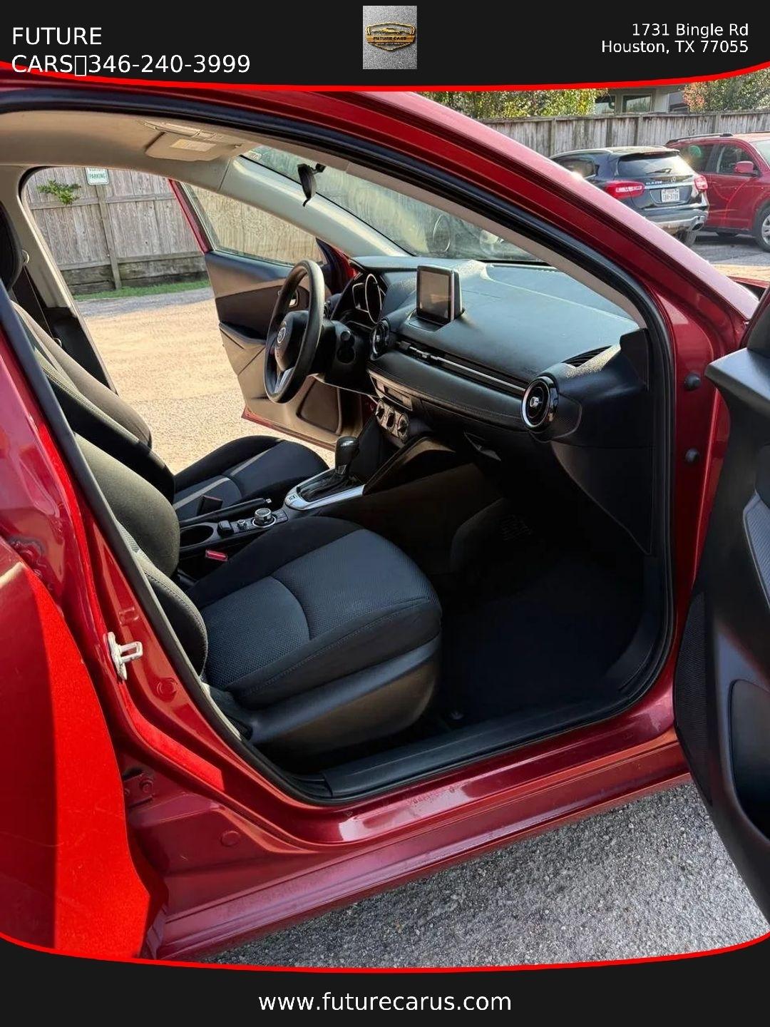 Toyota Yaris iA  2017