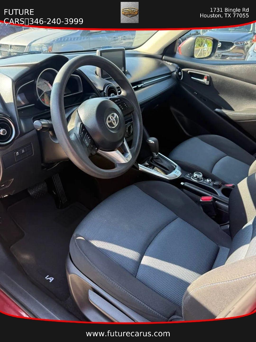 Toyota Yaris iA  2017
