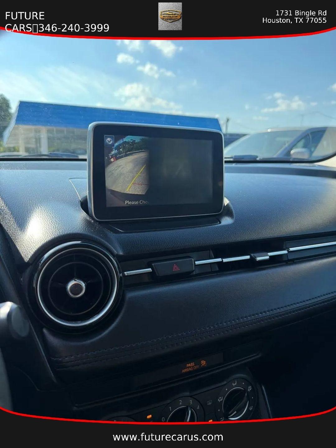 Toyota Yaris iA  2017