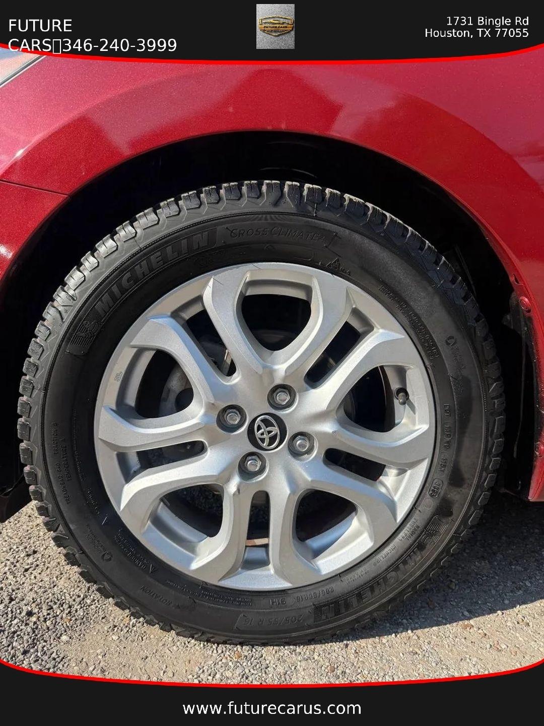 Toyota Yaris iA  2017