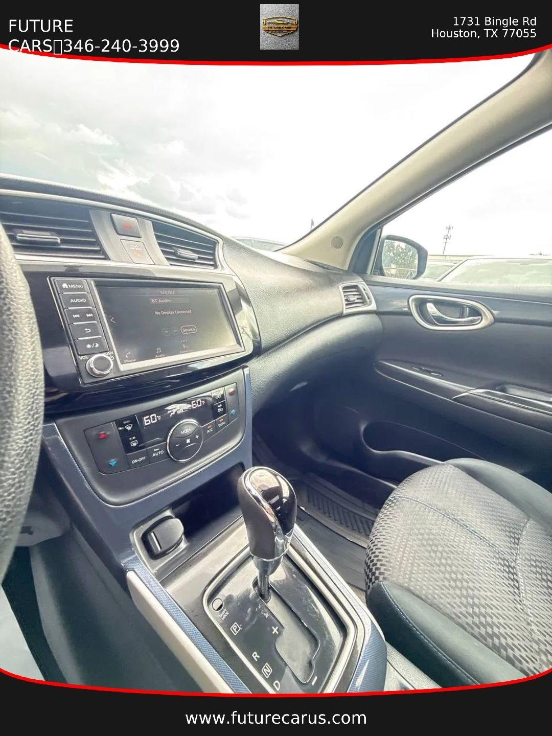 Nissan Sentra  2019