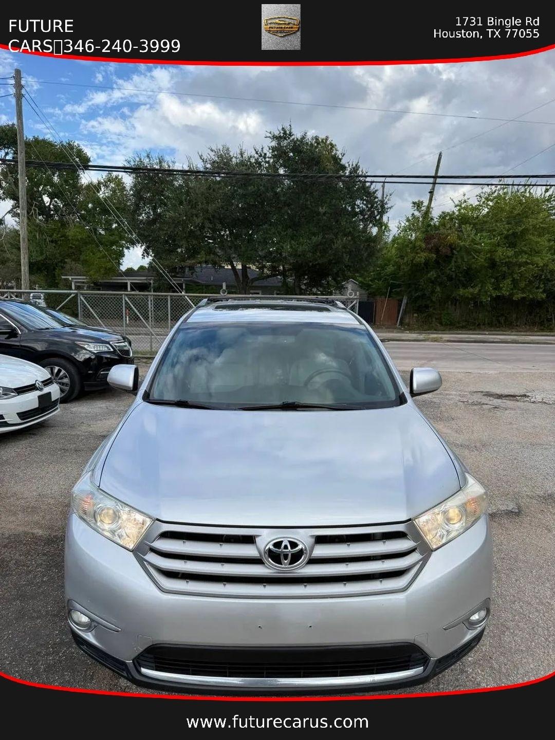 Toyota Highlander  2013