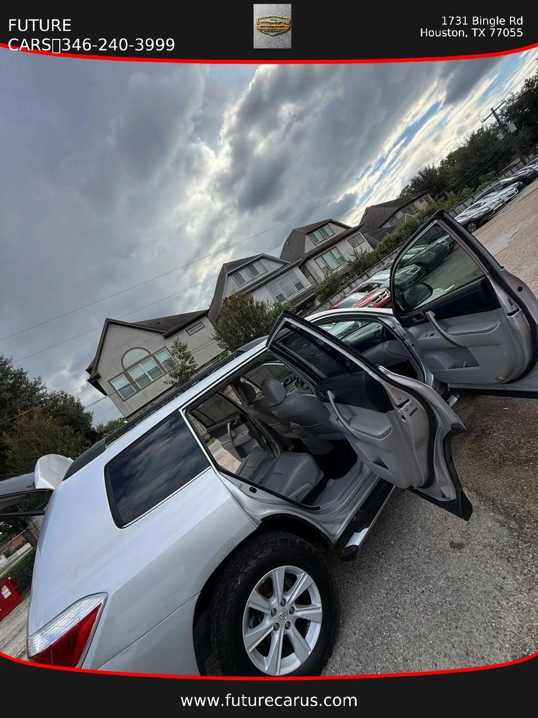 Toyota Highlander  2013