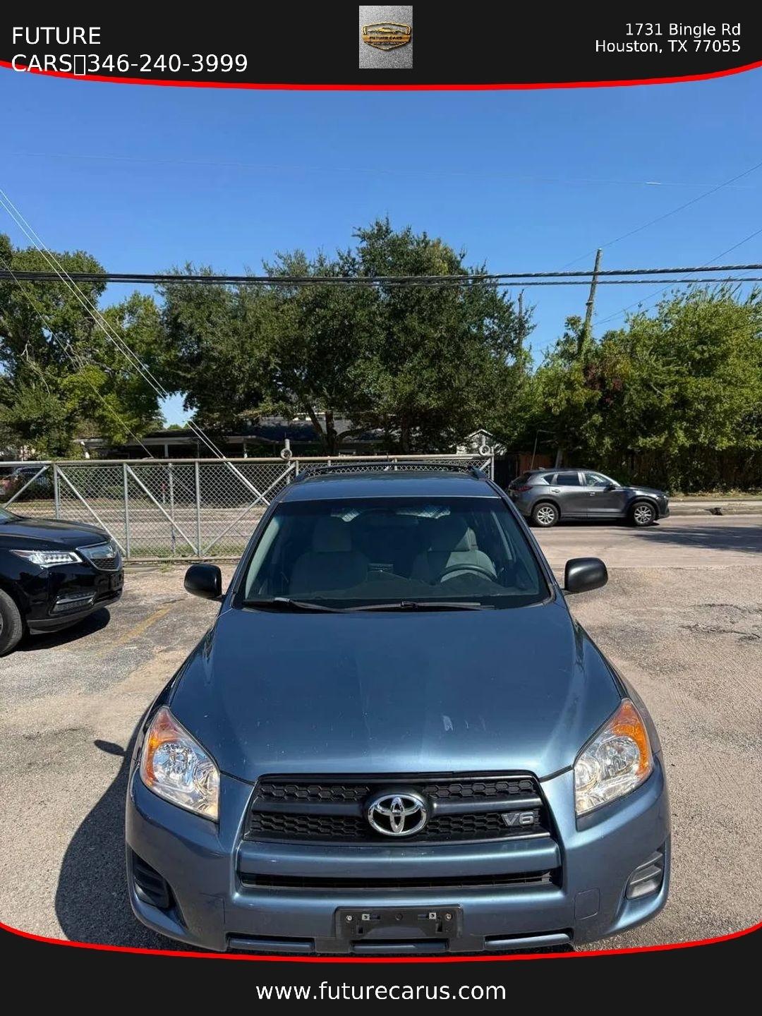 Toyota RAV4  2010
