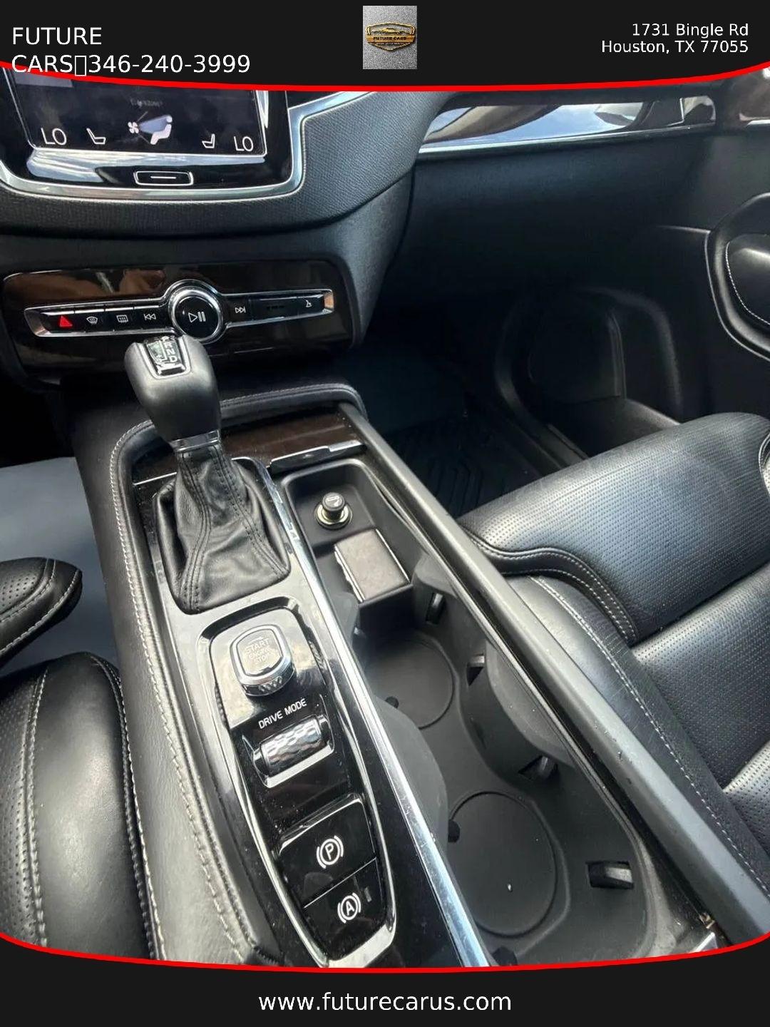 Volvo XC90  2018