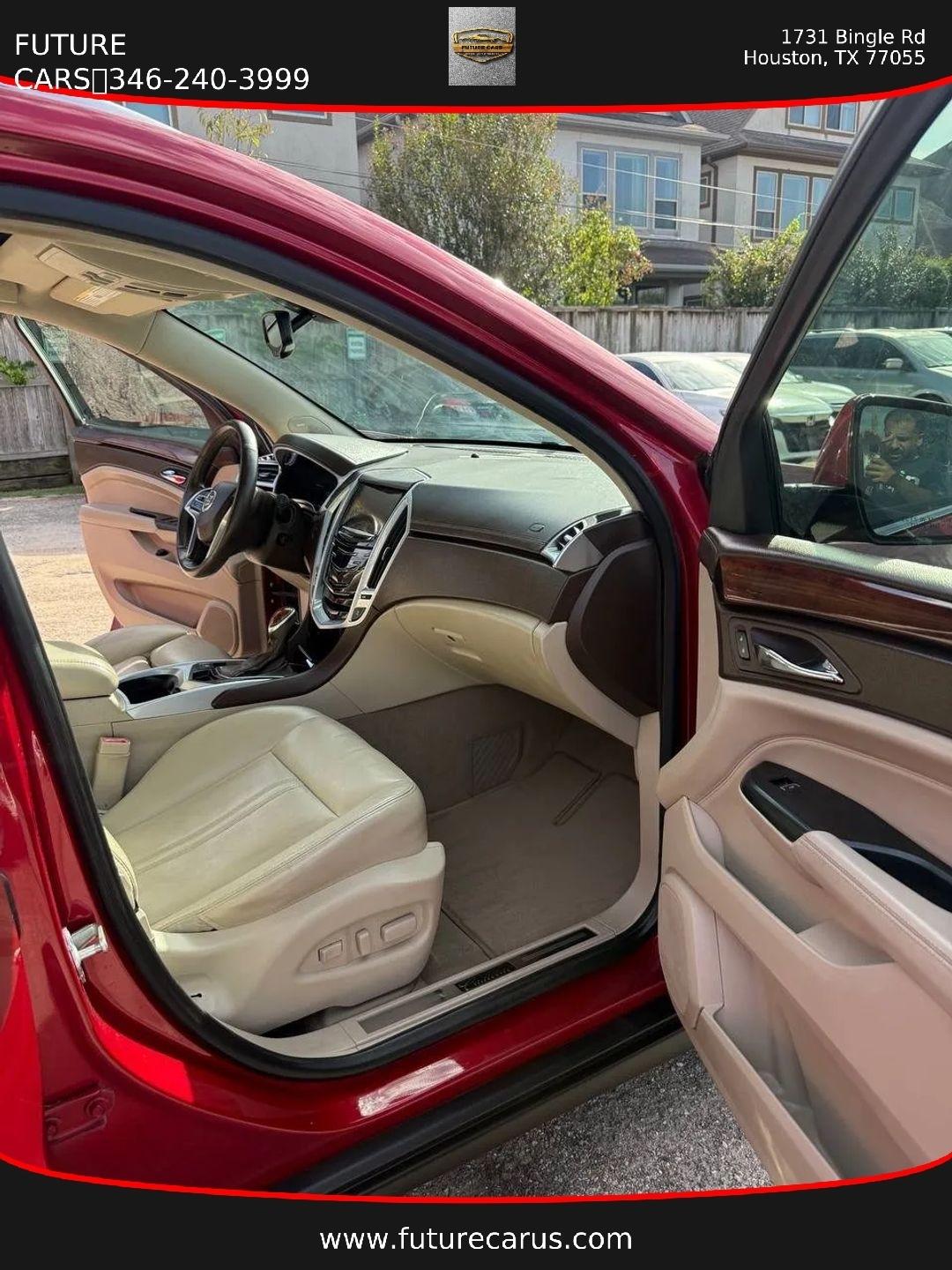 Cadillac SRX  2014