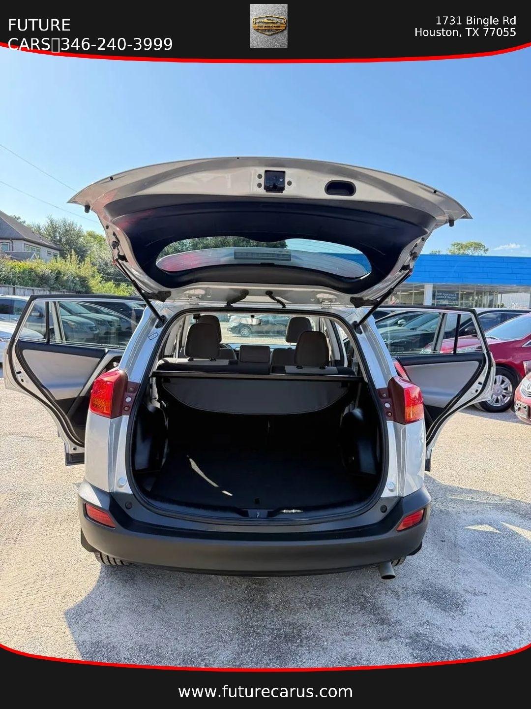 Toyota RAV4  2014