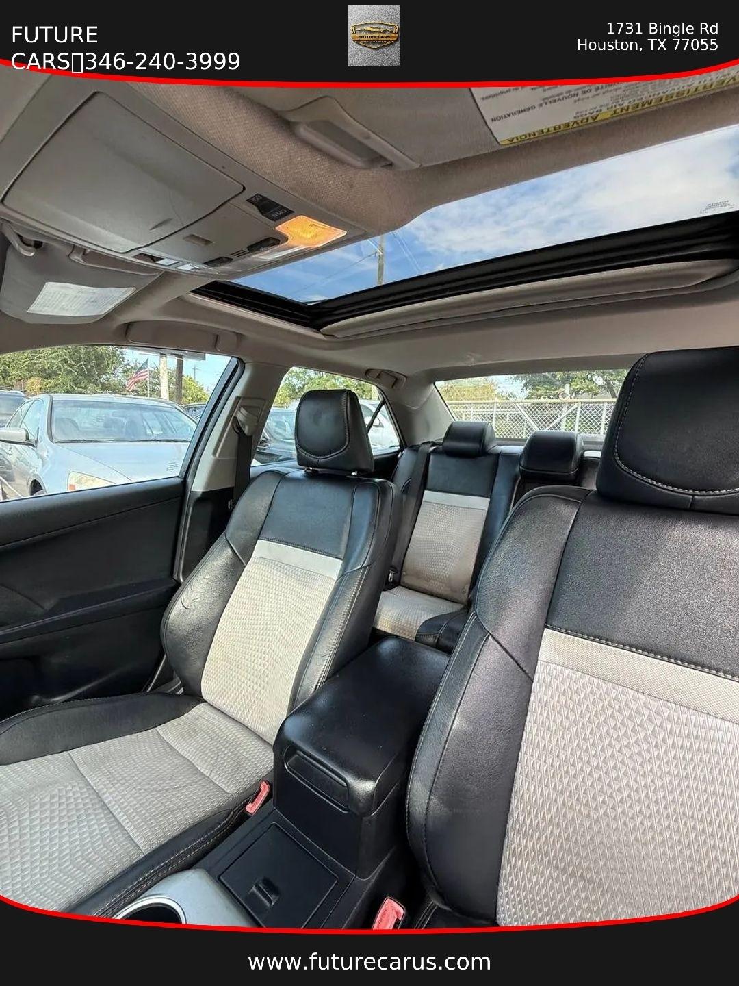 Toyota Camry  2012