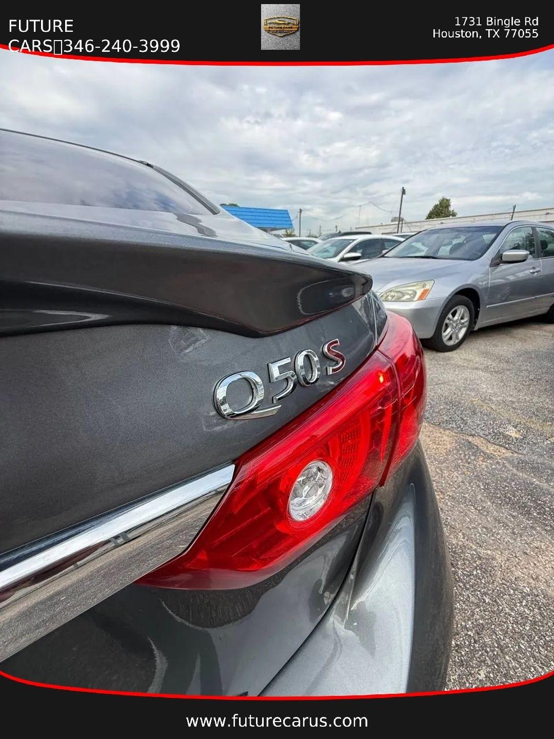 Infiniti Q50  2015